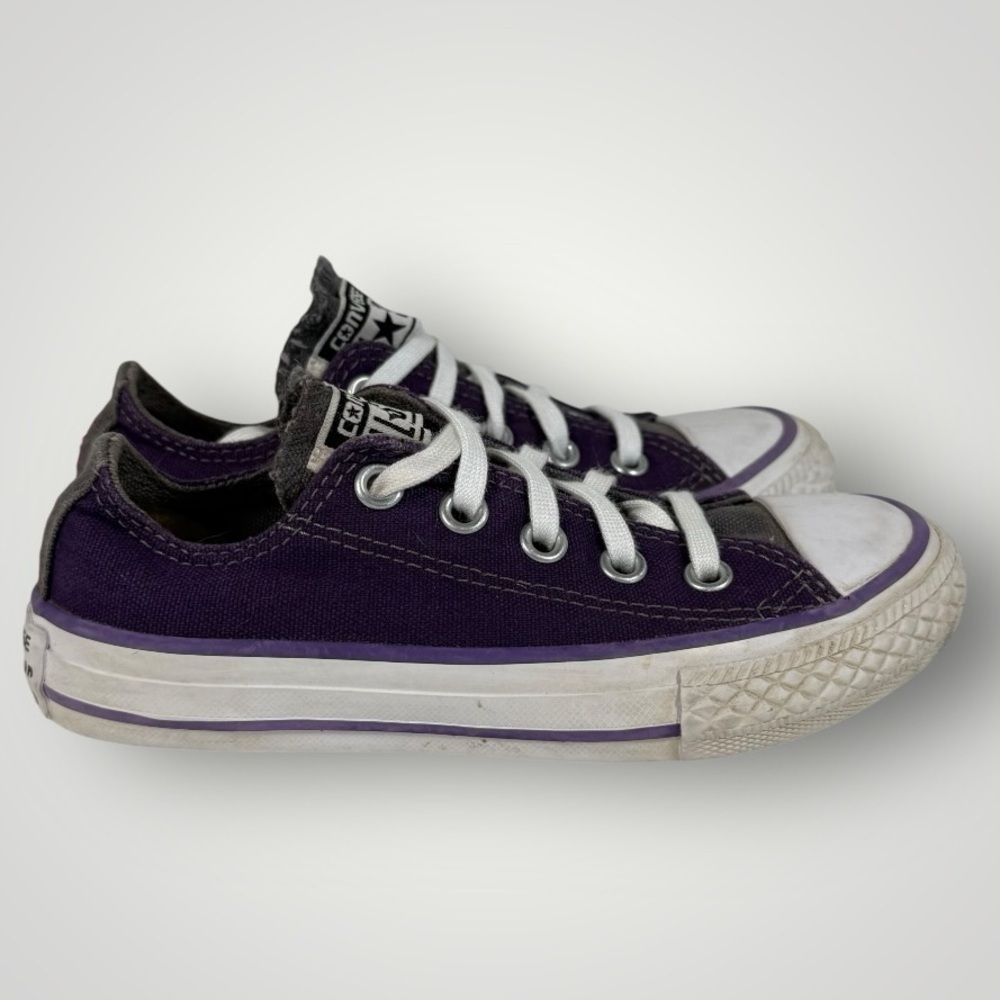 Toddler Converse All Star size 10.5